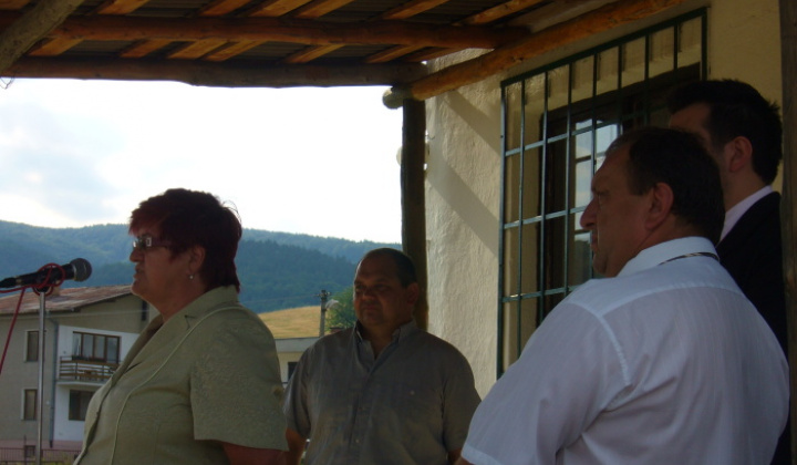 12. fotografia fotogalérie Odovzdanie obecného traktora