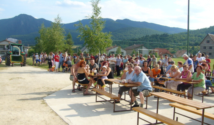 13. fotografia fotogalérie Odovzdanie obecného traktora