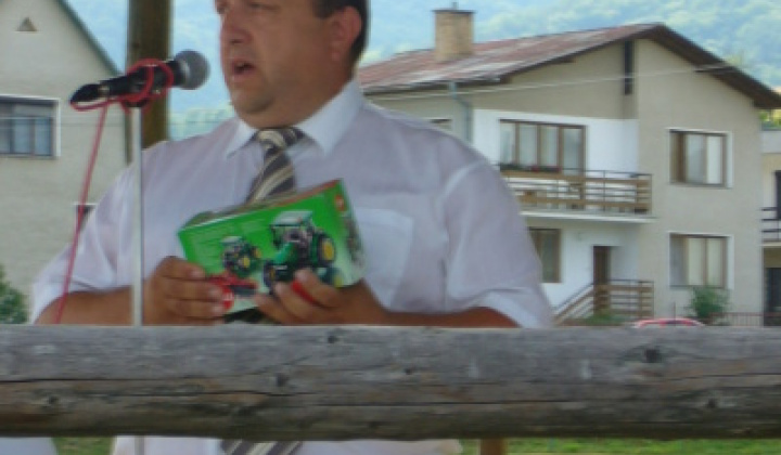 16. fotografia fotogalérie Odovzdanie obecného traktora